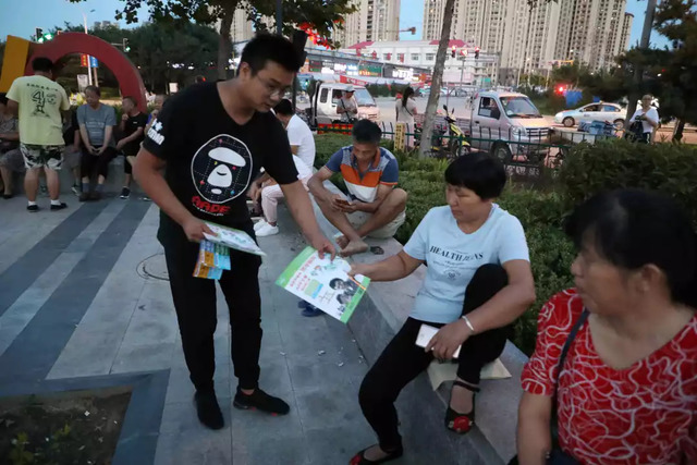 百場電影進(jìn)社區(qū) 百場電影進(jìn)社區(qū)